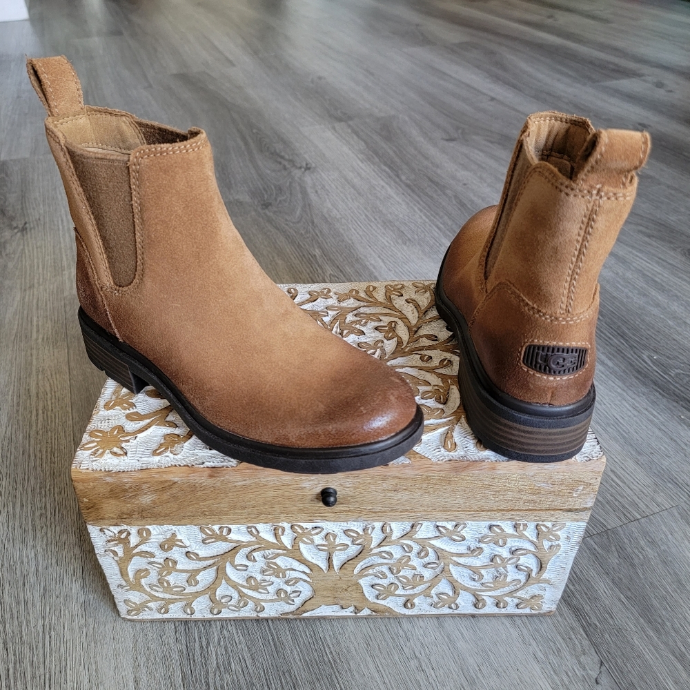 UGG Harrison Chelsea Waterproof Boot